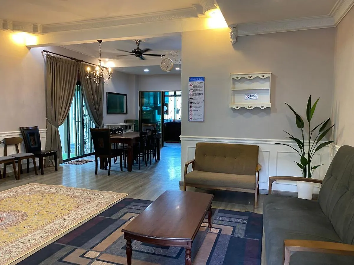 Suria 1 Homestay Jb With Private Pool Johor Bahru