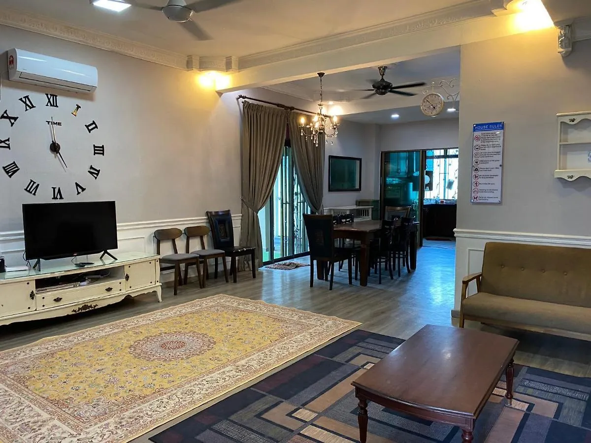 Suria 1 Homestay Jb With Private Pool Johor Bahru Malásia